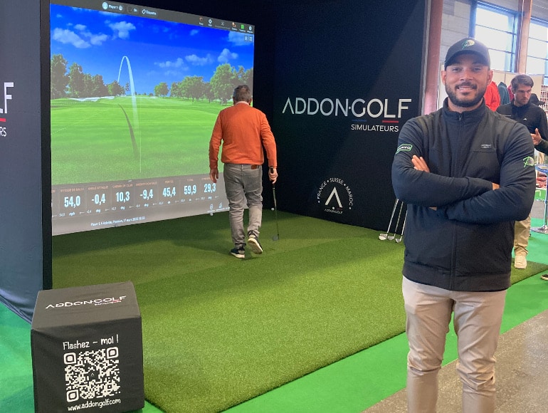Demonstratie van een golfsimulator ADDON GOLF